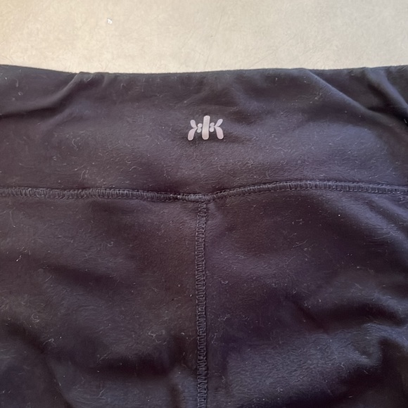 GIRLS BLACK LEGGINGS - Picture 3 of 5